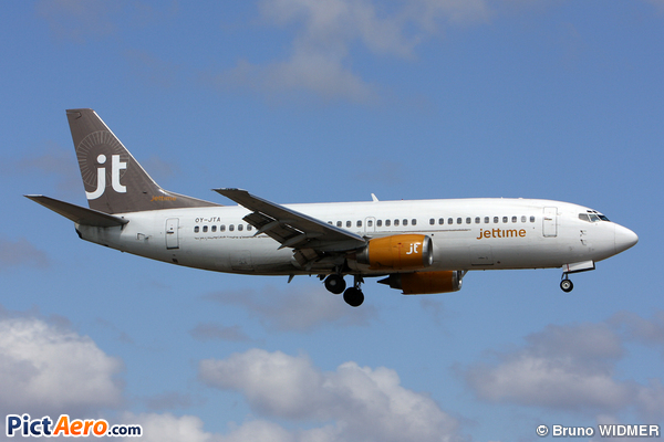 Boeing 737-33A (Jettime)