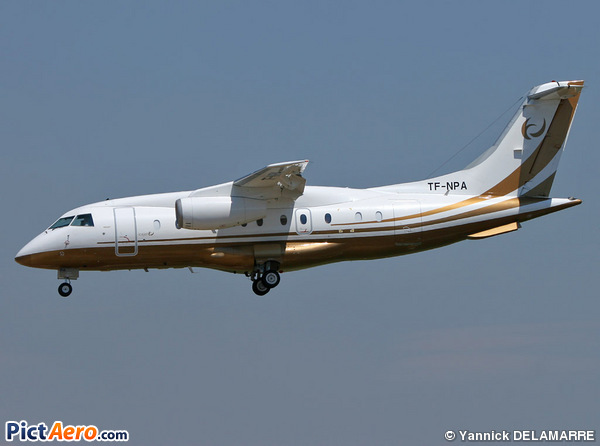 Fairchild Dornier 328-310JET (Icejet)