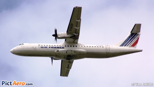 ATR 72-212 (Airlinair)