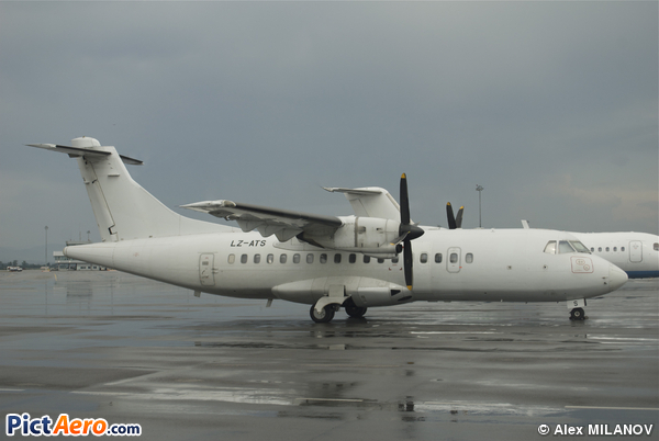ATR 42-300 (Hemus Air)