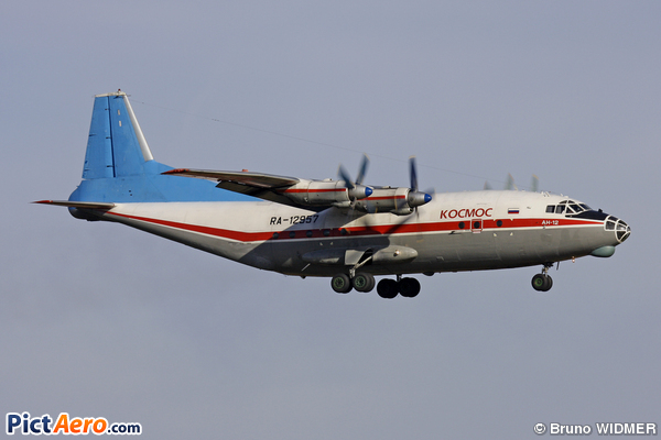 Antonov An-12V (Kosmos Airlines)