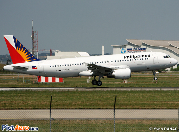 Airbus A320-214 (Philippine Airlines)