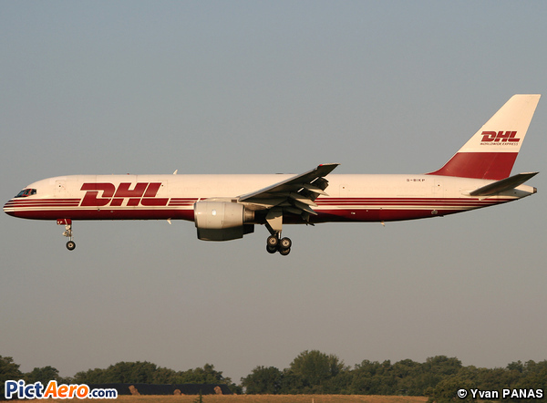 Boeing 757-236/SF (DHL Air)