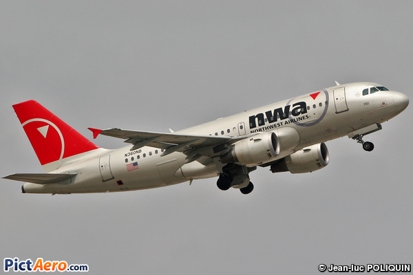 Airbus A319-114 (Northwest Airlines)