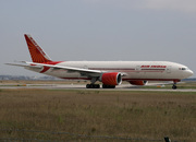 Boeing 777-237/LR