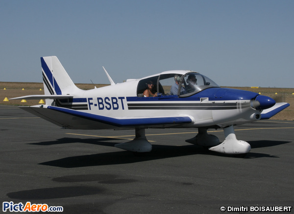 Robin DR-300-120 (AERO CLUB DE LA ROCHELLE ET DE LA CHARENTE MARITIME (ACLR) )