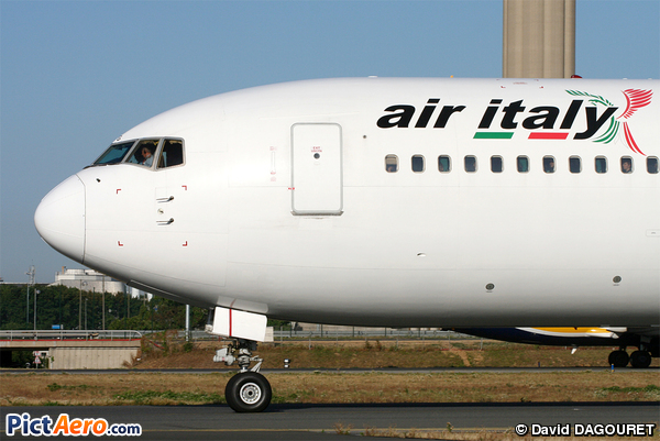 Boeing 767-304/ER  (Air Italy)
