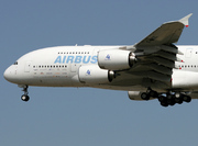 Airbus A380-861
