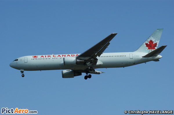 Boeing 767-38E/ER (Air Canada)