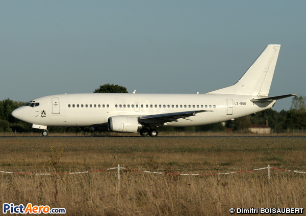 Boeing 737-3L9 (Bulgaria Air)