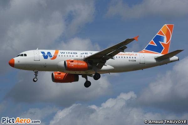 Airbus A319-132 (Wind Jet)