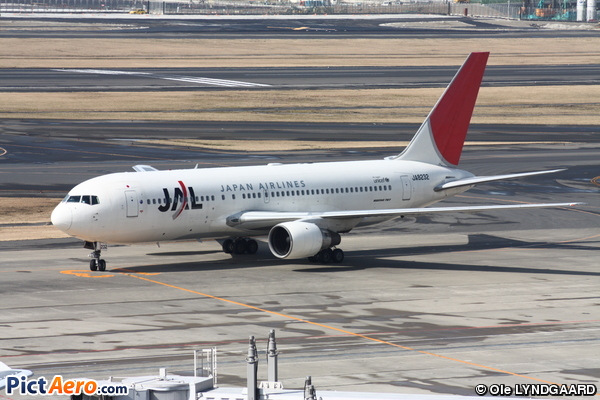 Boeing 767-246 (Japan Airlines (JAL))