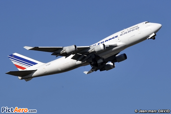 Boeing 747-481/BCF (Air France Cargo)