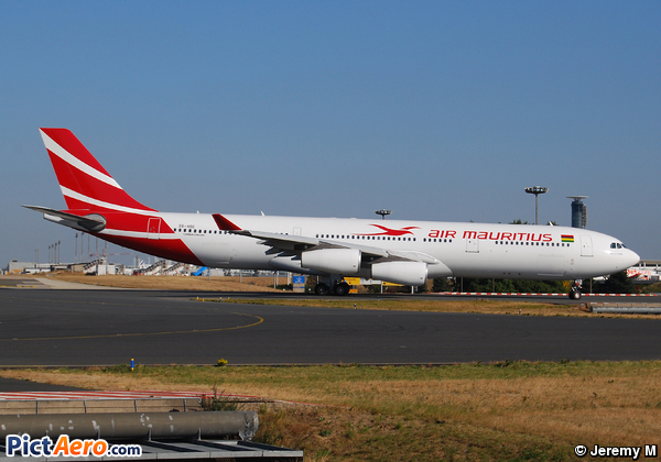 Airbus A340-313X (Air Mauritius)
