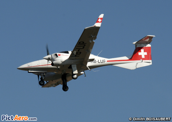 Diamond DA-42 Twin Star (Swiss Aviation Training Ltd.)