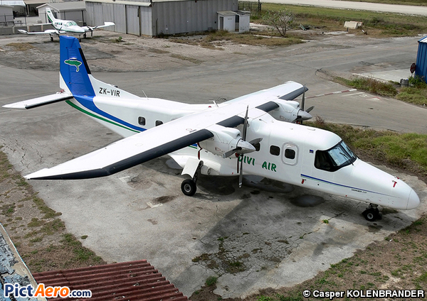 Dornier Do-228-100 (Divi Divi Air)