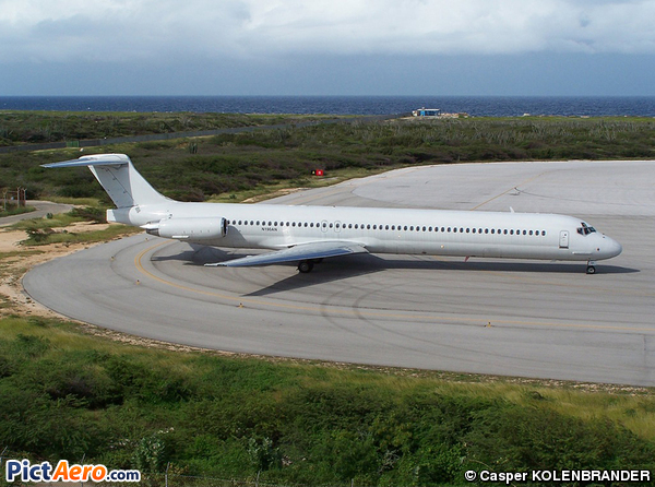 McDonnell Douglas MD-83 (DC-9-83) (Avianca)