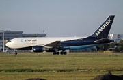 Boeing 767-25E/F (OY-SRJ)