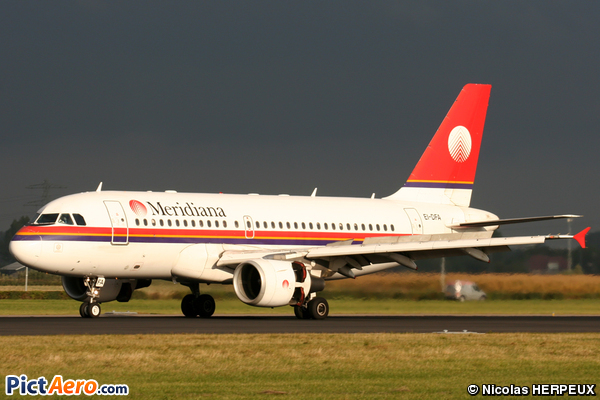 Airbus A319-112 (Meridiana)