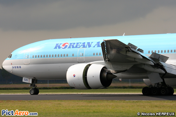 Boeing 777-2B5/ER (Korean Air)