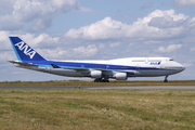 Boeing 747-481D (JA8962)
