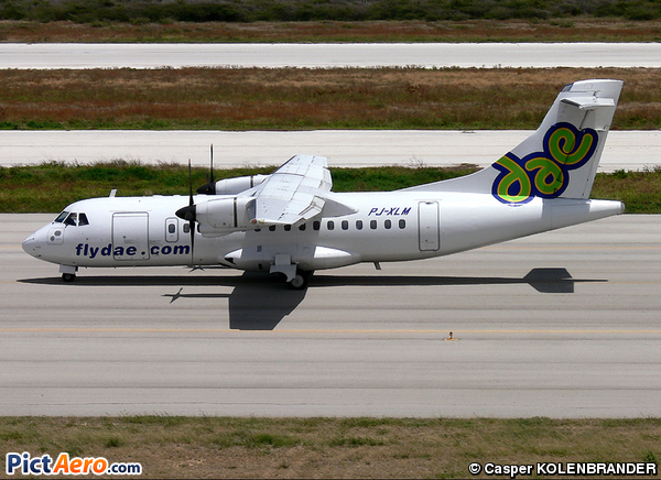 ATR 42-320 (Dutch Antilles Express)
