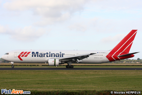 Boeing 767-33A/ER (Martinair)