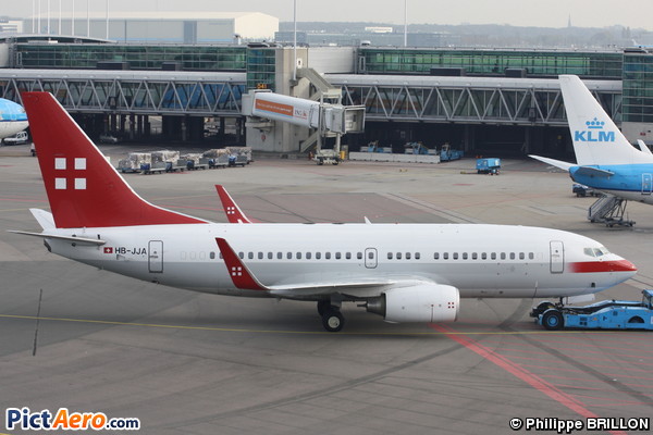 Boeing 737-7AK/BBJ (PrivatAir)