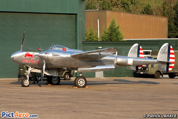Lockheed P-38L Lightning (Red Bull)