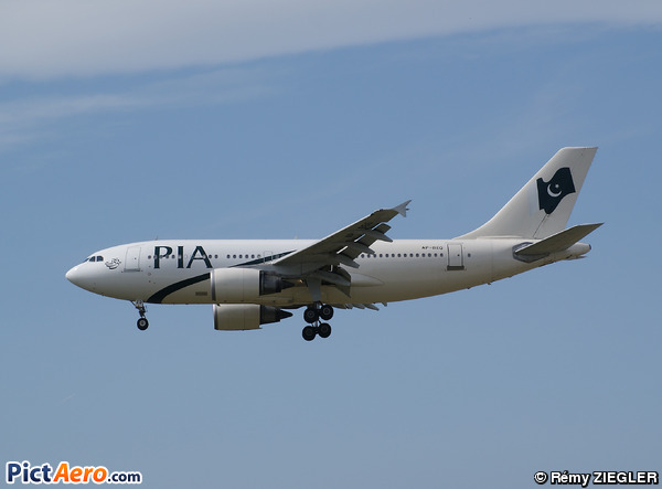 Airbus A310-308 (Pakistan International Airlines (PIA))