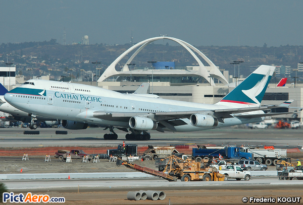 Boeing 747-467 (Cathay Pacific)
