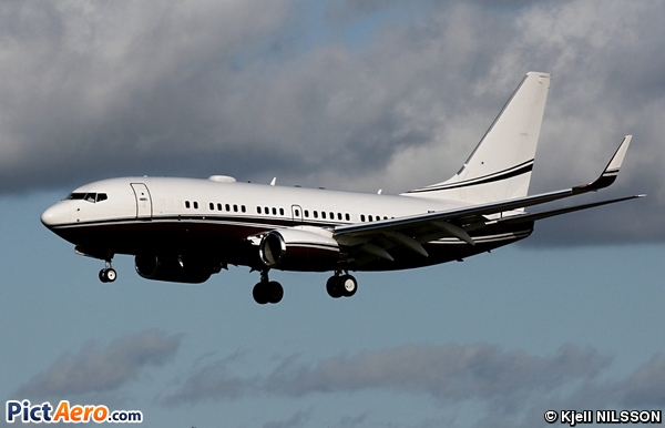 Boeing 737-7BC/BBJ (AEJ Services)
