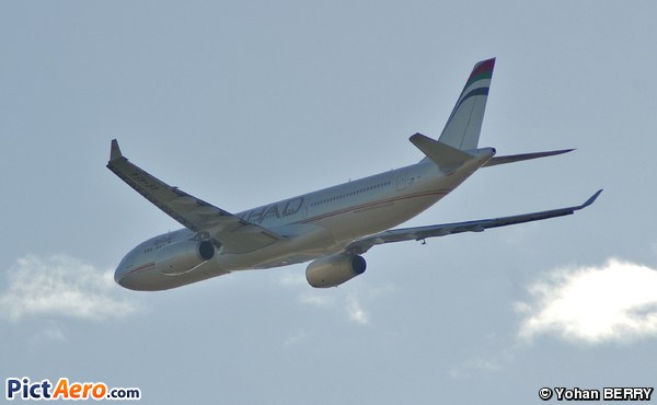 Airbus A330-343X (Etihad Airways)