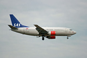 Boeing 737-505 (LN-BRV)