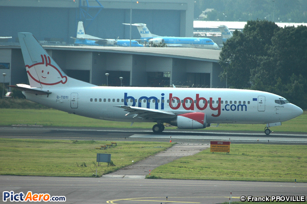 Boeing 737-3Q8 (bmibaby)