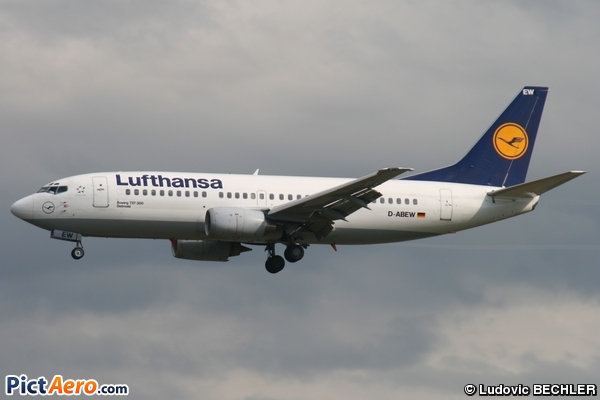 Boeing 737-330 (Lufthansa)