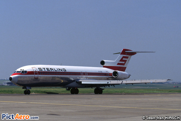 Boeing 727-2J4/Adv (Sterling Airways)