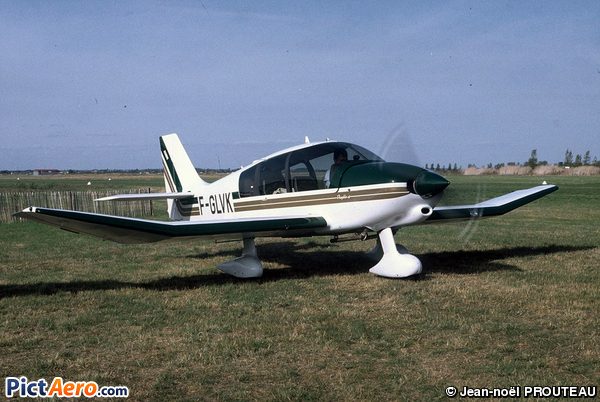 Robin DR-400-140B (SA Avions Pierre Robin)