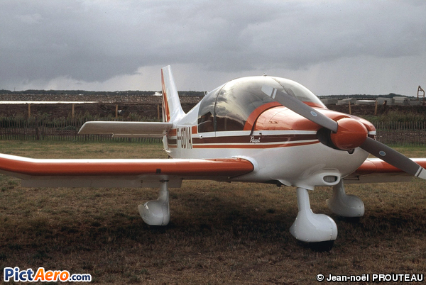 Robin DR 400-180 (Aéroclub Jonzacais)
