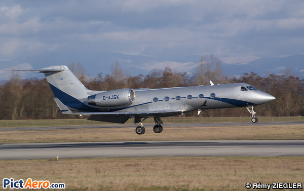 Gulfstream Aerospace G-IV Gulftream IV SP (Windrose Air)