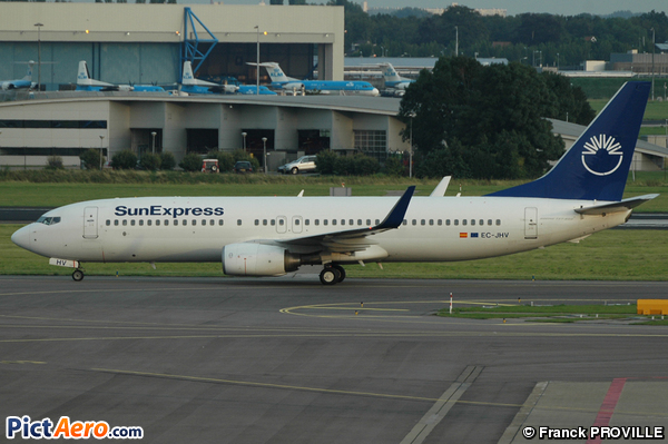 Boeing 737-86N (SunExpress)