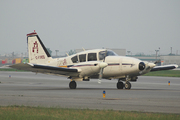 Piper PA-23-250 Aztec C (C-FBBD)