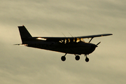Cessna 172K Skyhawk (C-FXCW)