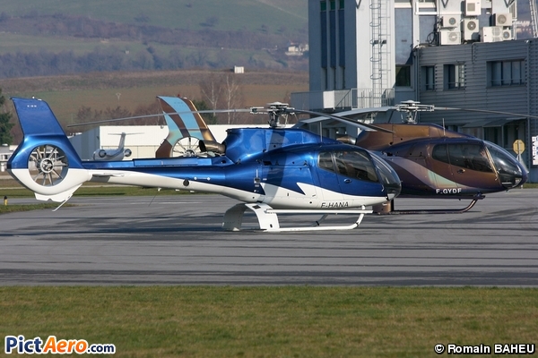 Eurocopter EC-130B-4 (Private / Privé)