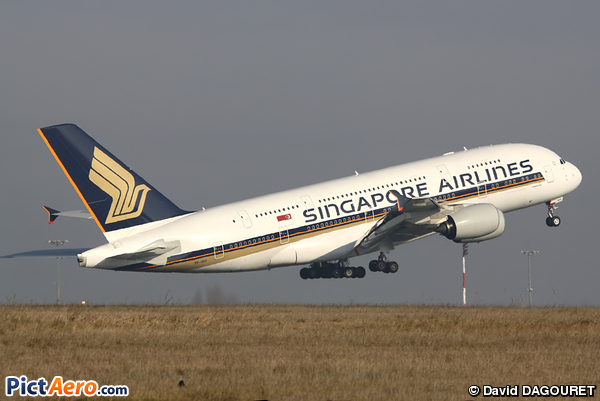 Airbus A380-841 (Singapore Airlines)