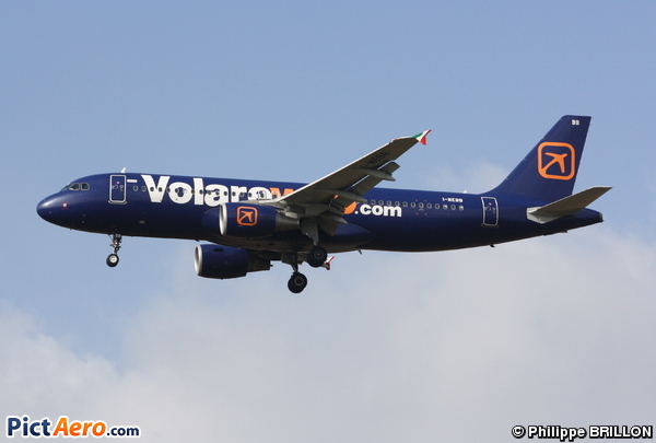Airbus A320-214 (Volare Airlines)