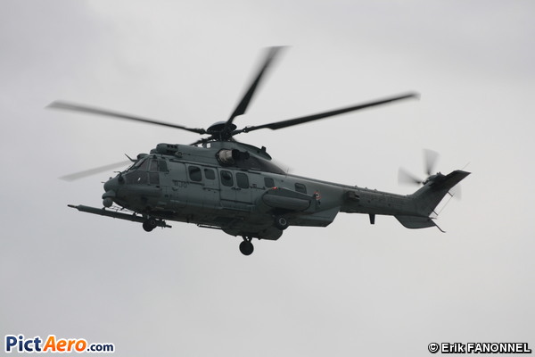 Eurocopter EC-725HUS Caracal. (France - Army)
