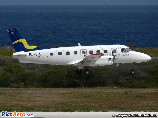 Embraer EMB-110 Bandeirante (Insel Air)