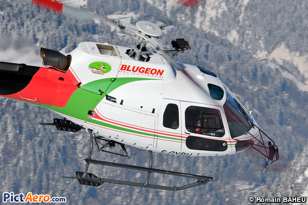 Aérospatiale AS-350 B Ecureuil (Blugeon Helicopteres)