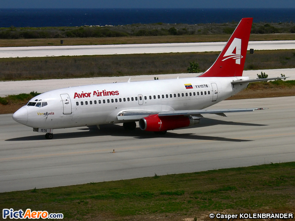 Boeing 737-2H4/Adv  (Avior Airlines)